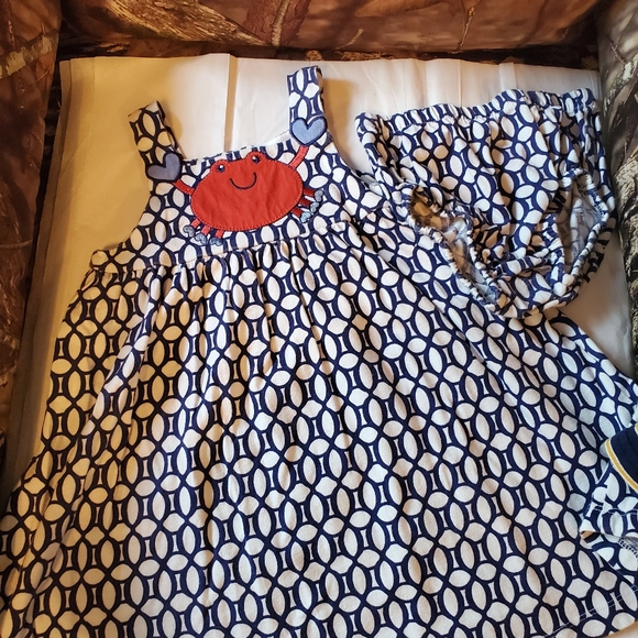 Dress - Picture 2 of 4